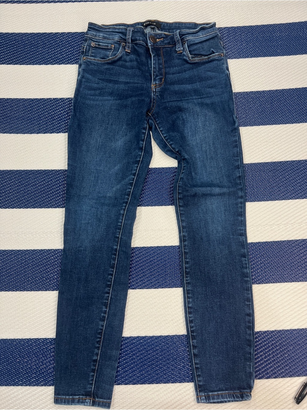STS Blue Women’s Dark Wash Skinny Jeans Stretch Denim